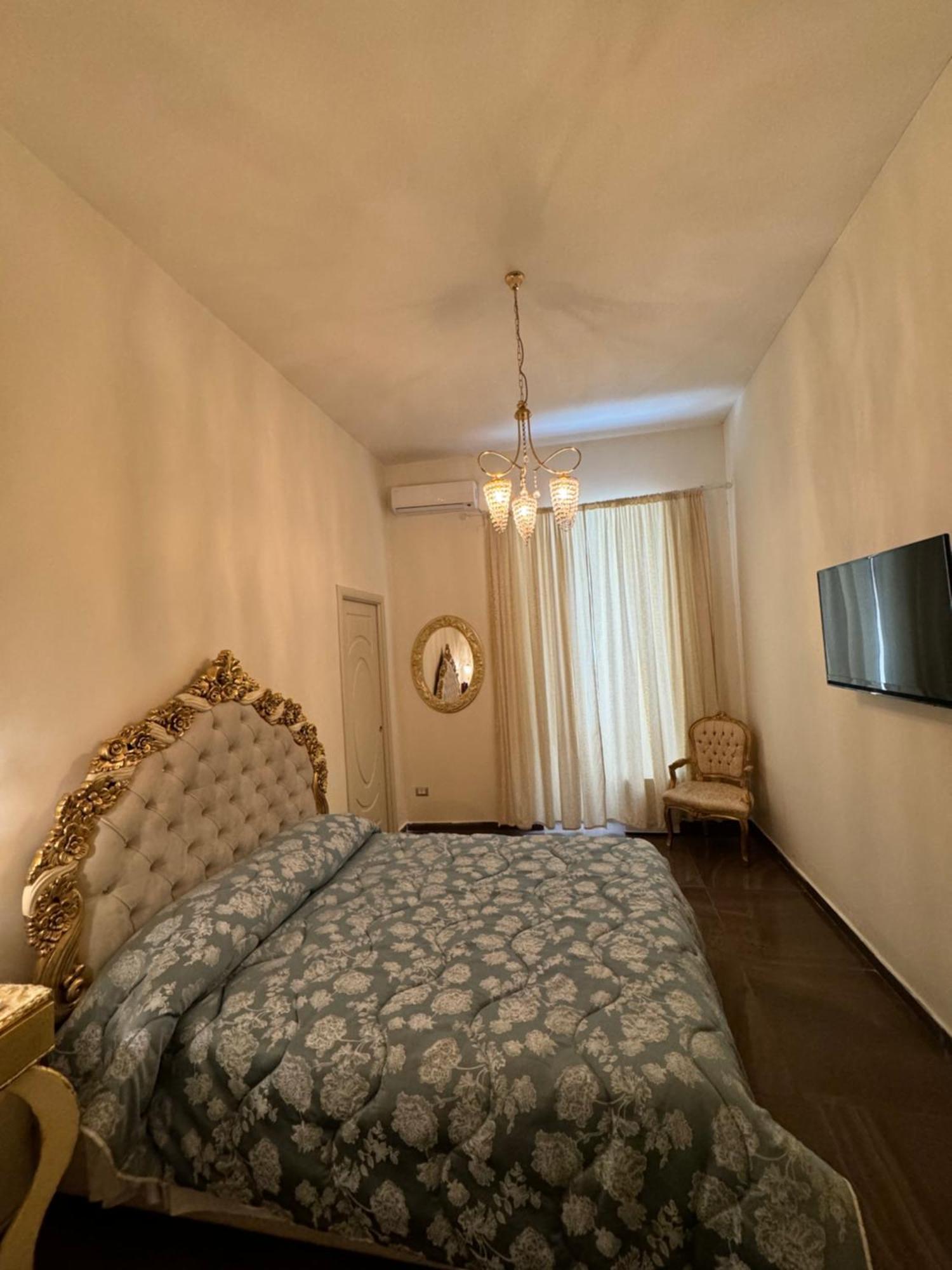 Beb Mariafrancesca Bed & Breakfast Napoli Eksteriør bilde