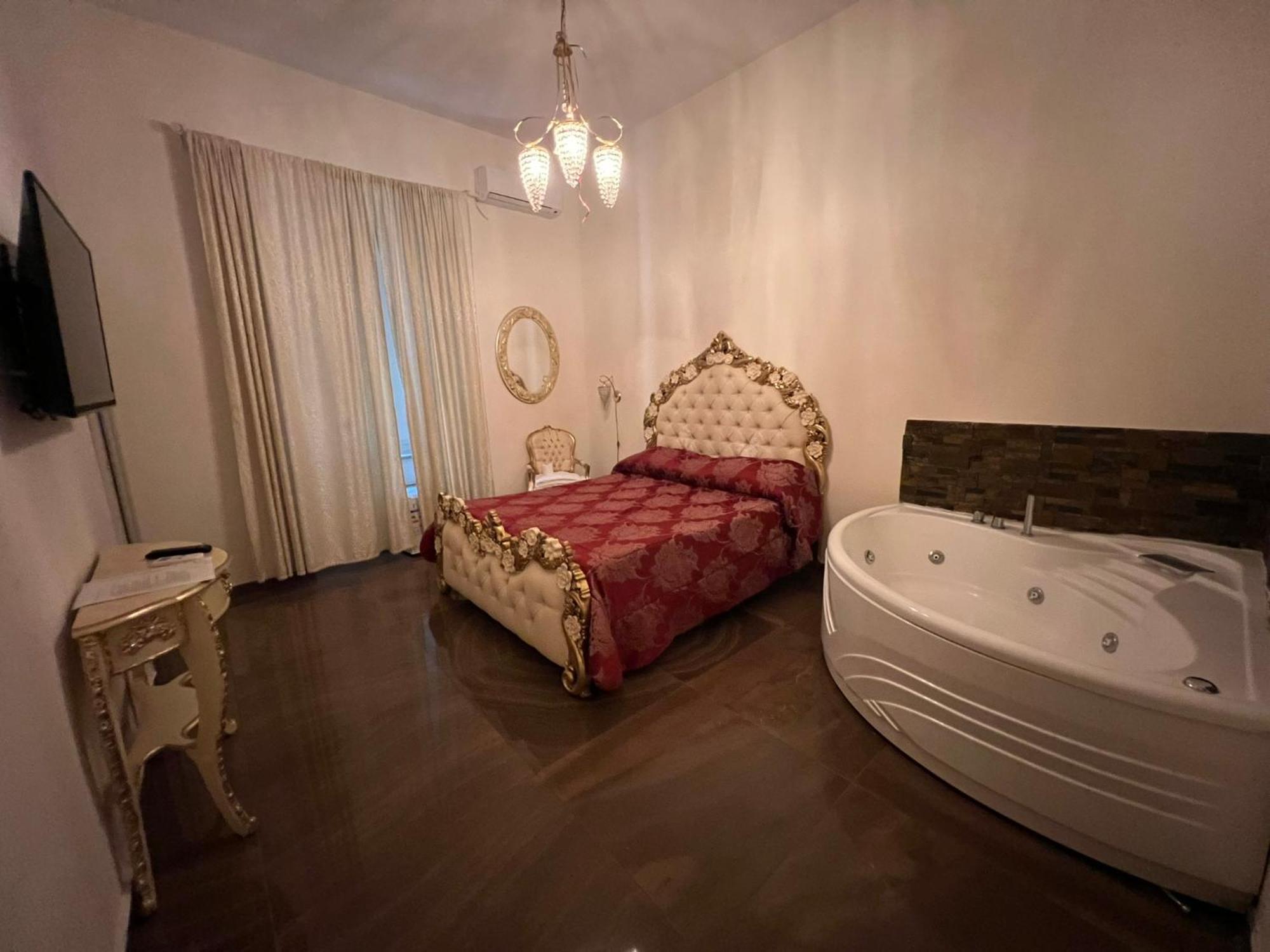 Beb Mariafrancesca Bed & Breakfast Napoli Eksteriør bilde
