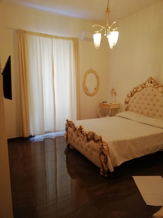 Beb Mariafrancesca Bed & Breakfast Napoli Eksteriør bilde